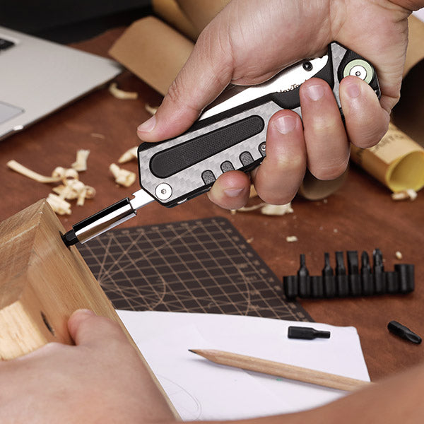 EdgeMaster - Multi-Functional Folding Tool - 3 in 1